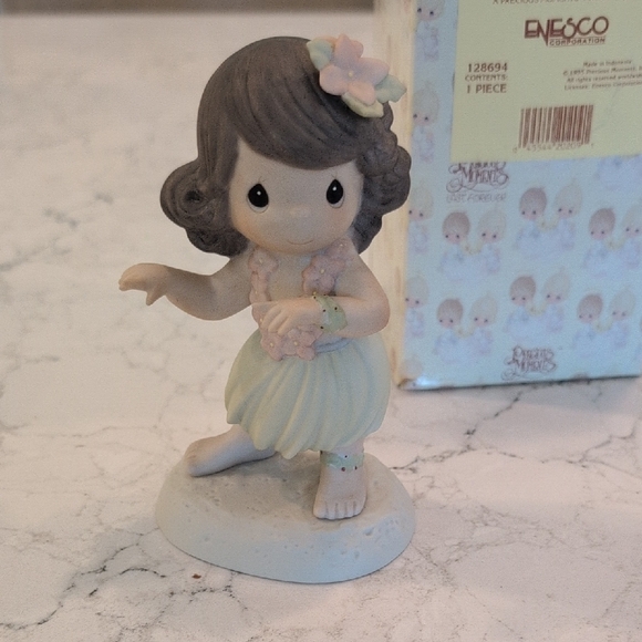 Enesco Precious Moments Dancing Girl Figurine - Picture 1 of 3
